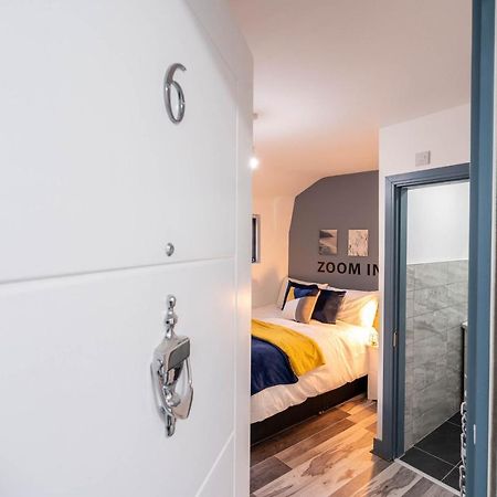 Trendy Studio In Vibrant West Midlands Lejlighed Birmingham Eksteriør billede
